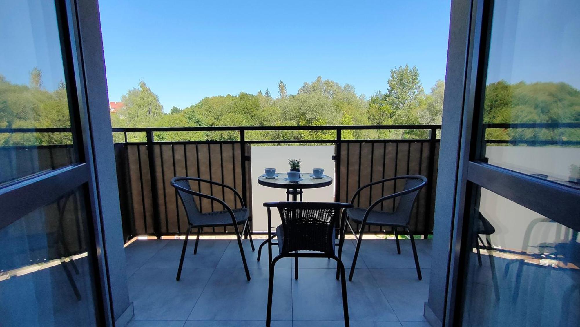 Apartament Azul チェシン エクステリア 写真